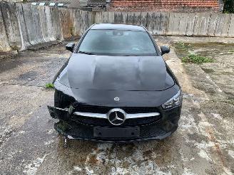 Damaged car Mercedes Cla-klasse CLA 180 D 2021/5