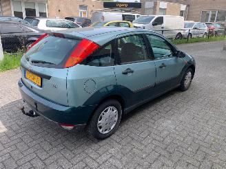 Ford Focus 1.6 16V picture 6