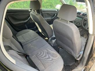 Volkswagen Golf  picture 15