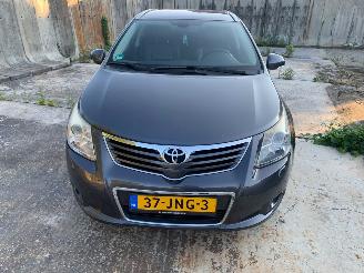 krockskadad bil auto Toyota Avensis 2.0 VTTi EXECUTIVE BUSINESS AUTOMAAT 2009/7