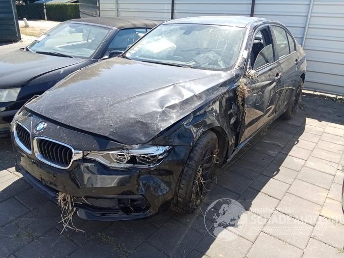 BMW 3-serie 3 serie (F30), Sedan, 2011 / 2018 318d 2.0 16V