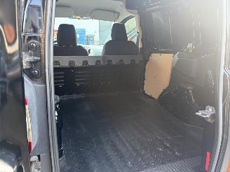Ford Transit courier picture 14