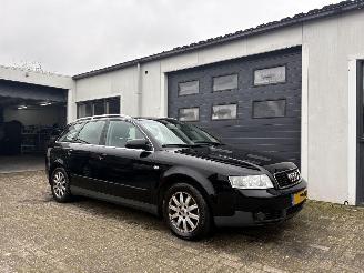 skadebil auto Audi A4 Avant  2003/6