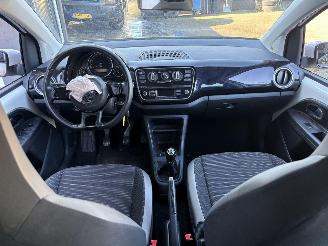 Volkswagen Up! 1.0 high up! BlueMotion picture 15