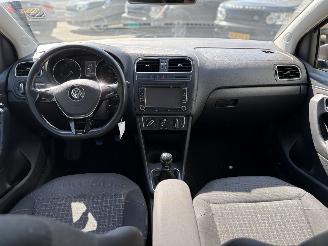 Volkswagen Polo 1.2 tsi first edition picture 17