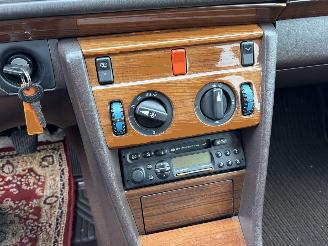 Mercedes 200-serie  picture 8
