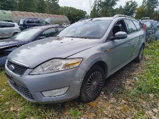 Schadeauto Ford Mondeo Mondeo Wagon 1.6-16V Trend 2008/1