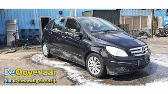 Démontage voiture Mercedes B-klasse B (W245), Hatchback, 2005 / 2011 2.0 B-200 CDI 16V 2007/9