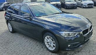 Unfallwagen BMW 3-serie BMW 318 Baureihe 3 Touring 318 i Advantage 2019/10