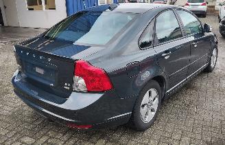 Volvo S-40 Volvo S40 Lim. 1.6 D Drive Momentum picture 4