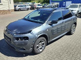 krockskadad bil auto Citroën C4 cactus Citroën C4 Cactus Shine 2017/6