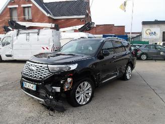 damaged passenger cars Ford Explorer PLATIUM 2021/11