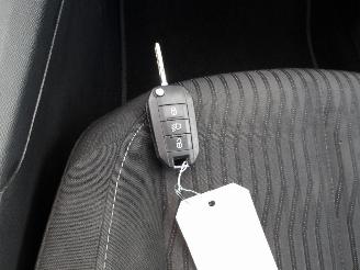 Peugeot 308  picture 25