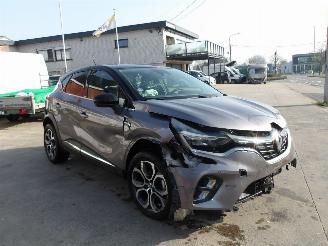 Unfallwagen Renault Captur  2021/10