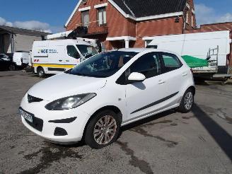 krockskadad bil auto Mazda 2  2009/5