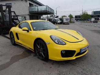 skadebil auto Porsche Cayman  2013/1
