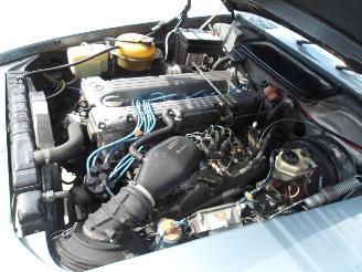 Mercedes 200-280 R 107 picture 28