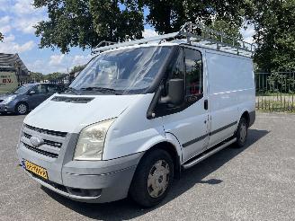  Ford Transit 260S FD VAN 85 LR 4.23 2007/7