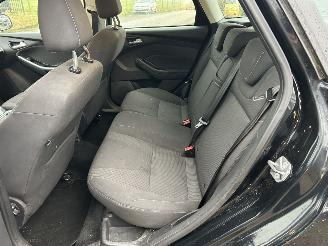 Ford Focus 1.0 EcoBoost Titanium picture 7