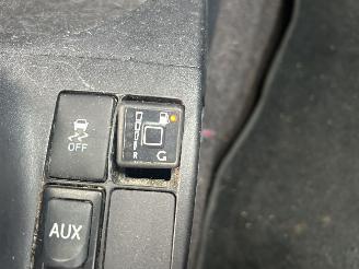 Toyota iQ 1.0 VVTi Comfort LPG G3 MOTORSCHADE ! picture 15