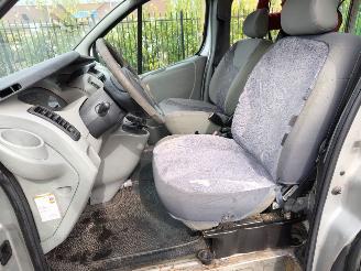 Opel Vivaro 1.9DTI 2.7T L1H1 CAMPER / KAMPEERAUTO picture 3