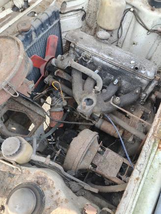 BMW 1502-2002 1602 E10 RESTAURATIE PROJECT / DECORATIE AUTO picture 12