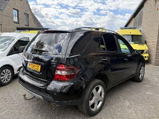 Mercedes Ml-klasse 320 CDI 4MATIC VAN UITVOERING picture 4