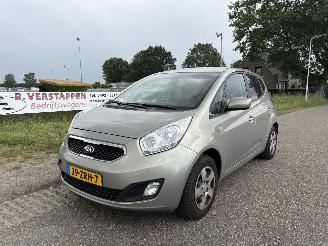 Auto incidentate Kia Venga 1.4 CVVT Plus Pack NAVIGATIE, AIRCO, CAMERA ENZ 2013/1