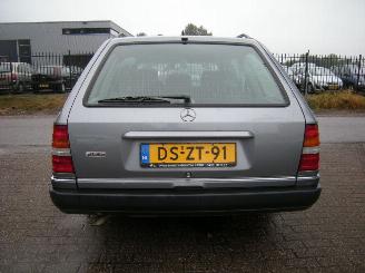 Mercedes 200-300D 3.0 300 TE 24_V (124.091) MULTI KLEPPER !!! UNIEKE AUTO MET OA AIRCO picture 18