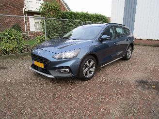 Unfallwagen Ford Focus 1.0 Hybr. Camera Navi Clima 6-Bak 2020/10