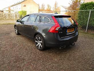 Volvo V-60 2.4 D6 Hybride Schadevrij Nw APK picture 2