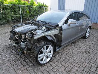 Coche accidentado Mercedes CLS 350 CDI Veel Opties 2013/3