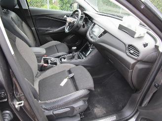 Opel Grandland X 1.2T Navi Clima Panodak 6-Bak picture 15
