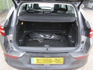 Opel Grandland X 1.2T Navi Clima Panodak 6-Bak picture 19