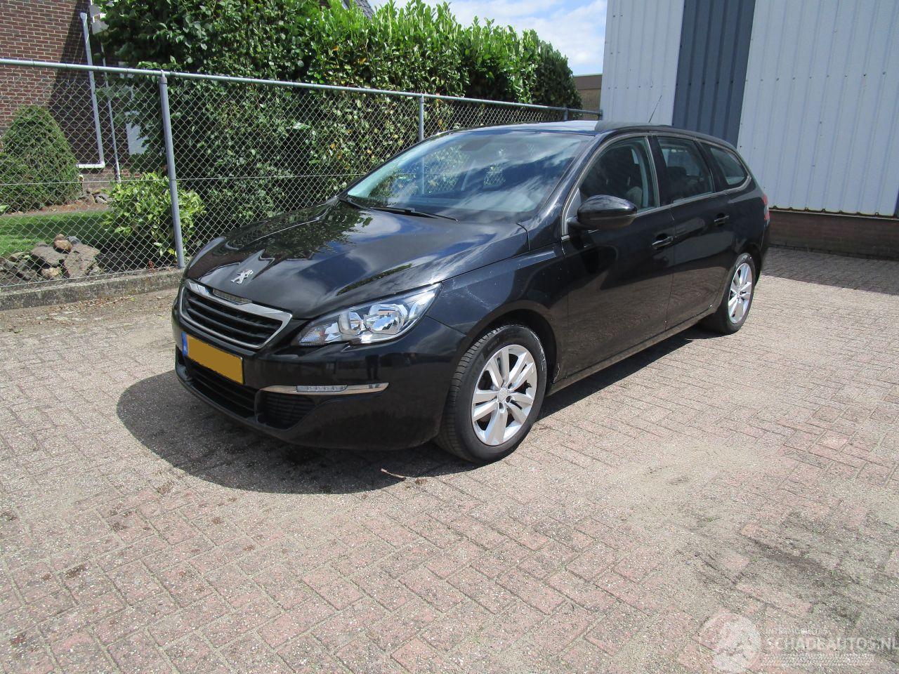 Peugeot 308 1.2 Navi Clima 6-Bak