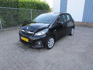 Coche accidentado Peugeot 108 Airco Radio/CD 5-Drs 2016/2