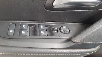 Peugeot 208 1.2 PureTech GT-Line picture 8