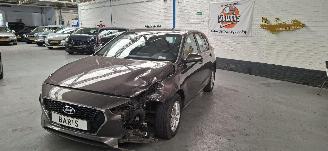 Vaurioauto  passenger cars Hyundai I-30 1.0 T-GDI Comfort 2019/6