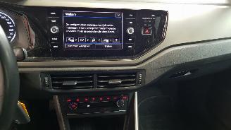 Volkswagen Polo 1.0 TSI 12V  4DRS BENZ 999CC 70 KW 95 PK picture 11