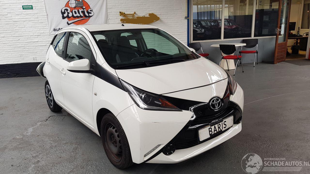 Toyota Aygo 1.0 12V VVT-i 4 DRS BENZ 998CC 51KW 69PK