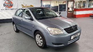 uszkodzony samochody osobowe Toyota Corolla 1.6 16V VVT-I  AUT  BENZ 1.598CC 81KW 110PK 2004/1