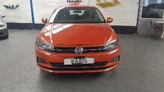 Volkswagen Polo 1.0 12V BLUEMOTION  4DRS BENZ 999CC 55KW 75PK picture 2