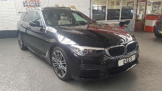 škoda osobní automobily BMW 5-serie 530i XDRIVE 2.0 TWINPOWER TURBO 16V COMBI BENZ 1.998CC 185KW 252PK 4x4 2019/4