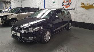 uszkodzony samochody osobowe Volkswagen Polo 1.2 TSI Comfortline Business 2017/11