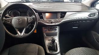 Opel Astra 1.0 Edition picture 10