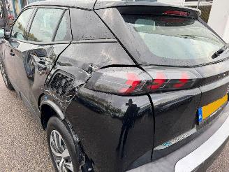 Peugeot e-2008 EV Active 50 kWh bj 2023 picture 4