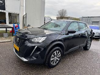 Unfallwagen Peugeot e-2008 EV Active 50 kWh bj 2023 2023/2