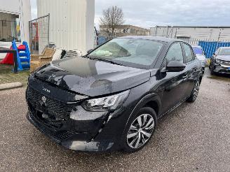 uszkodzony samochody osobowe Peugeot e-208 EV Active 50 kWh 2020/12