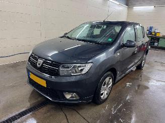 skadebil auto Dacia Sandero 0.9 TCe Bi-Fuel Laureate benzine/lpg 2018/3