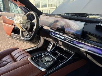 BMW 7-serie 750e xDrive AUTOMAAT SKY LOUNGE BJ 2024 picture 22